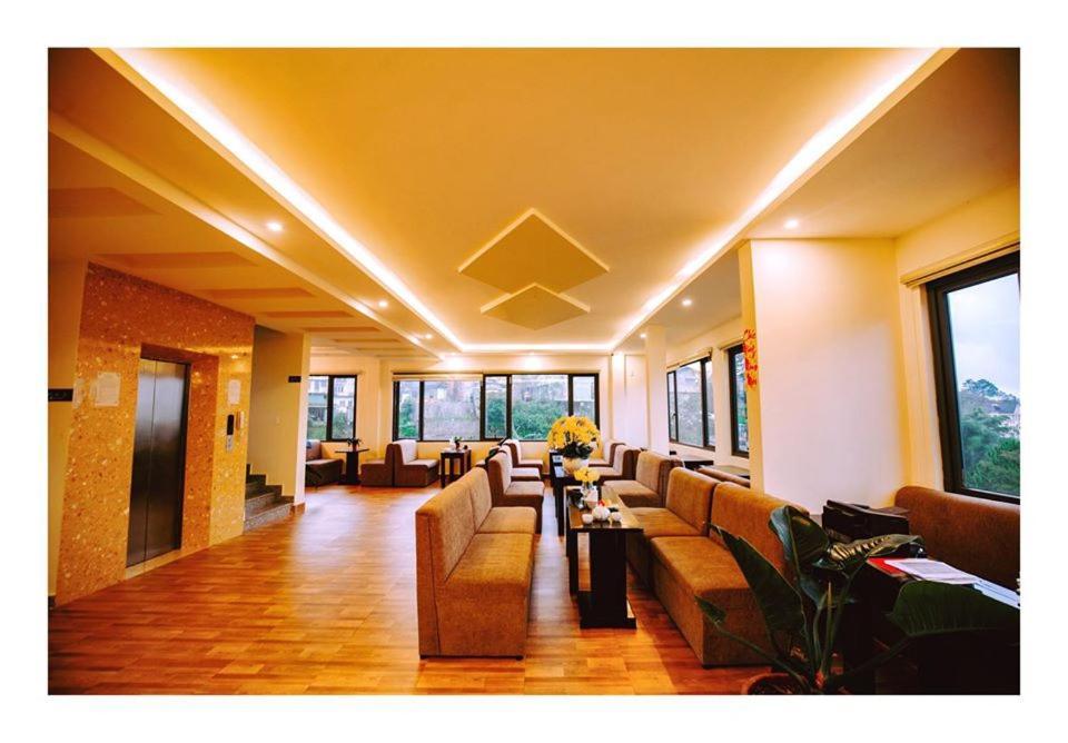 Van Tien Tv Hotel Da Lat- Ttn Hotel Exterior foto